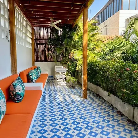Villa Casa Serrezuela, Con Piscina. *