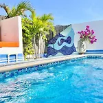 Casa Serrezuela, Villa con piscina.