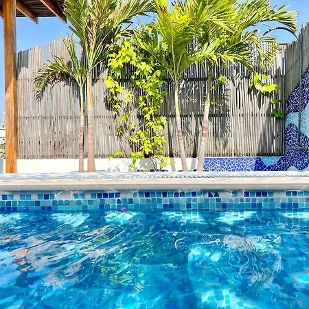 Villa Casa Serrezuela, Con Piscina. *